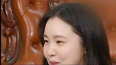 Kim Ye-won’s Eyes Light Up at Catchphrases From Heo Kyung-hwan, Six Years Her Senior