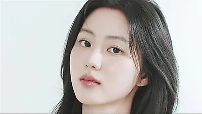 CLCクォン・ウンビンが芸能界引退を表明「虚無感と不安に苦しんだ」