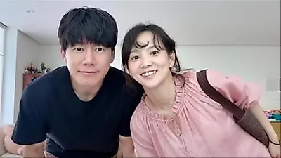 Kim Mu-yeol Recalls Difficult Past Living in Shanty Town; Wife Yoon Seung-ah Moved to Tears