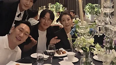 Lee Seung Yoon meets Jang Sung-kyu and others at wedding, noting 'it's a small world'