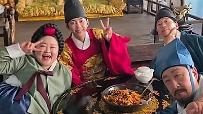 イム・ヨンウン、国王に変身！ホン・ユンファら豪華キャストと共演した特別映像が話題