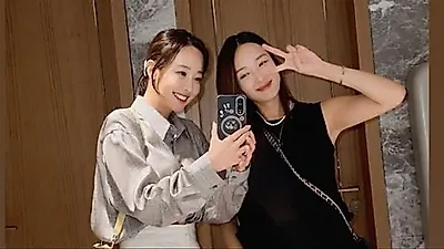 So Yoo-jin congratulates longtime friend Kim Min-kyung on pregnancy