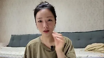 Apink's Yoon Bo Mi Reveals Struggle with Instant Food Temptation Due to Parents Running a Convenience Store