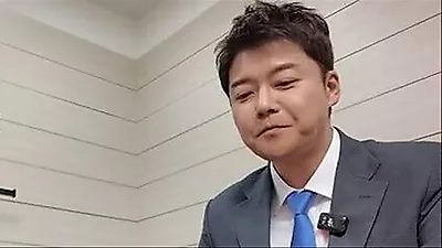 48-Year-Old Jun Hyun-moo Responds to May Wedding Rumors: "I'll Start Looking for a Bride Tomorrow"