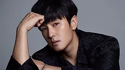 Kim Dong Wan clarifies stance after defending YouTuber Park Wi