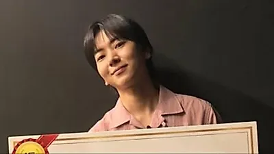 Lee Joo Seung Wins 100 Million Won Prize for Multi-Role Creative Mastery