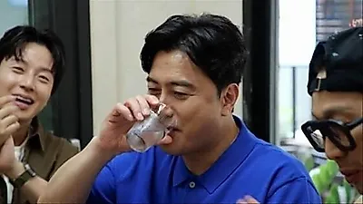 Con gái Ahn Jung-hwan đi làm tại Hàn Quốc sau khi tốt nghiệp NYU