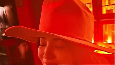 Song Hye Kyo, Go Hyun Jung và Kang Min Kyung hội ngộ tại buổi ra mắt rượu vang của Uhm Jung Hwa