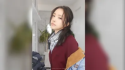Son Na-eun Shares Daily Life After Missing Apink's Yoon Bo-mi's Wedding
