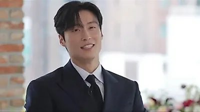 Heo Nam-jun Says a Woman in Her 60s Made a Playful Marriage Pitch