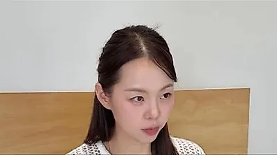 I Am SOLO's Young-ja shows calm composure after divorce