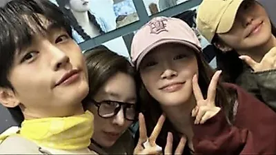 请夏、Nam Yu-jeong被指在音乐剧现场“干扰观演”：开手机、翘脚