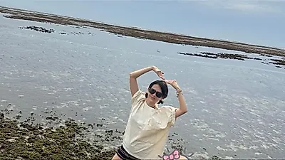 ソン・イェジン、三つ編みヘアにショートパンツ姿で息子と旅行…ヒョンビンは？