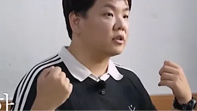 “Should I just strip to my underwear?” KwakTube’s passion for acting debut