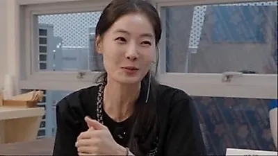 Yoon So-yi on running a grilled fish restaurant: 'As a mother, I have nothing to fear'