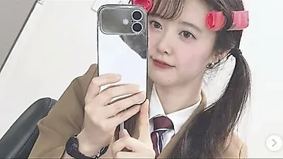Ku Hye-sun's patented hair roller hits 30,000 sales despite price debate