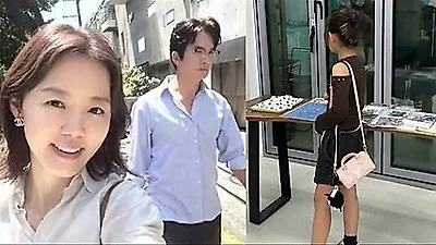 Jung Jun-ho and Hajeong Lee's daughter draws attention with luxury bag at charity exhibition