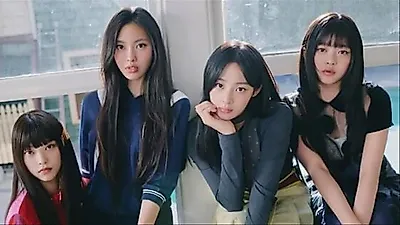 Designer Park Si-young slams NewJeans anniversary content as 'tacky'