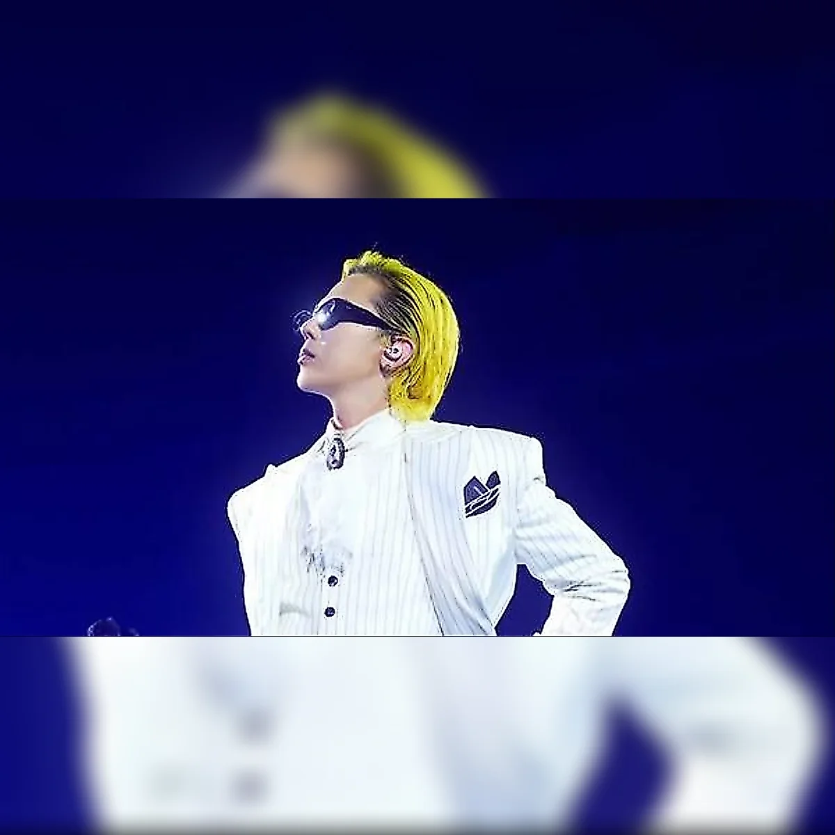 G-Dragon prevents camera operator's fall from 2m stage — Mediafine
