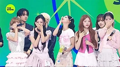 RESCENE wins first music show trophy two years after debut