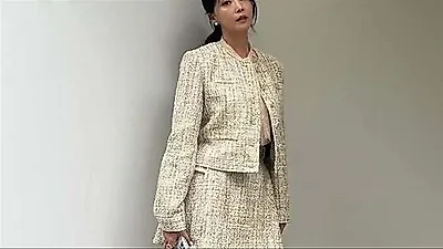 オ・ユナ、再婚後の美貌と余裕。愛こそが魔法、エルメスは添えるだけ。
