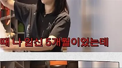 Ko So Young chia sẻ sự thật về Jang Dong Gun: 'Giờ chỉ có hai người là thấy ngại'