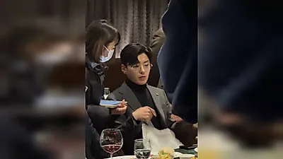 Jang Seung-jo apologizes to viewers after playing villainous doctor in SBS drama