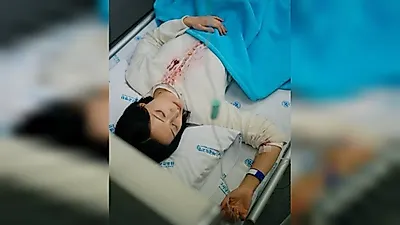 'Doctor X': Kim Ji-won's character lies bloodied in emergency room as Son Hyun-joo appears