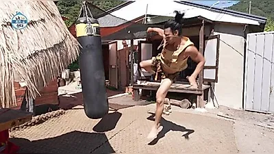 キム・ミン、演出疑惑？―近所の食堂のゴミまで片付けてくれた―美談が続々