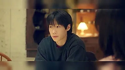 'Yoo Hae-jin's Son' Kim Min, Following 10 Million Success, Conquers Living Rooms with 'Between Steps'