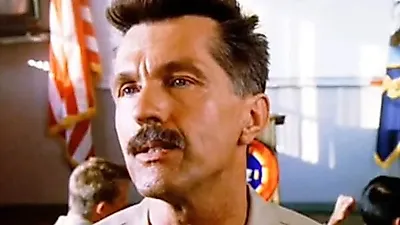 Hollywood veteran Tom Skerritt, 'Top Gun' instructor Viper, dies at 93