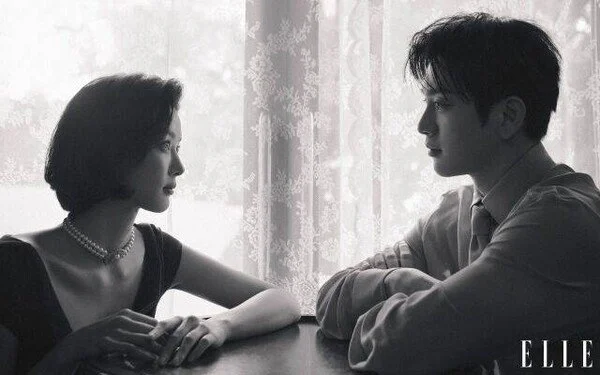 Kim You-jung and Park Jin-young evoke 1930s romance in ELLE pictorial