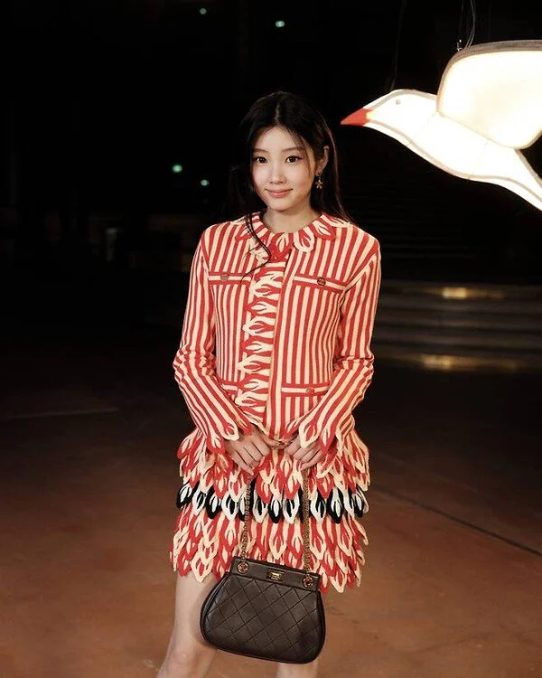 ILLIT WONHEE与CHANEL完美融合——是对金妍儿、Jisoo的挑衅?