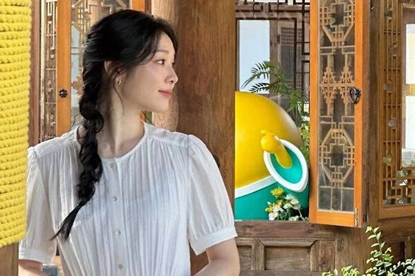 Japanese media draws criticism for disparaging Yuna Kim's appearance and suggesting plastic surgery