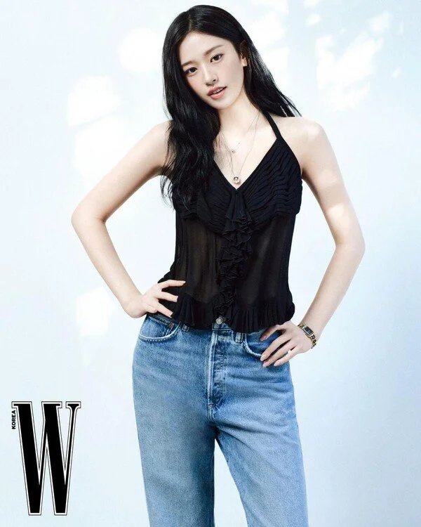 IVE's An Yujin showcases mature charm in W Korea jewelry pictorial
