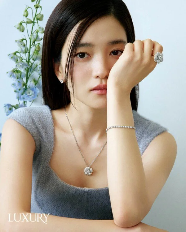 김태리, 작품 쉬어도 미모 안 쉬어-보석보다 영롱한