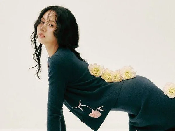 Kim So-hyun reflects on 21 years of acting and concerns over being cast in new drama 'Between Steps'
