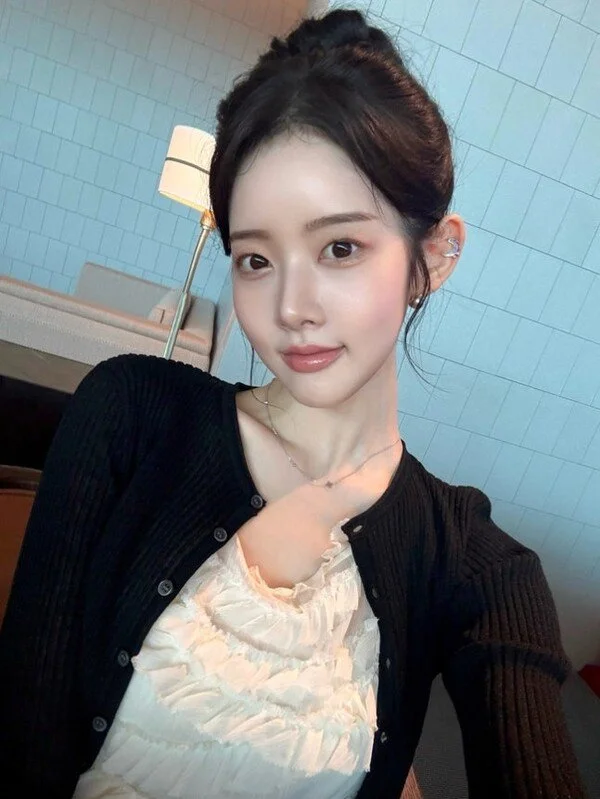STAYC SIEUN, "Being slim is good, but skin and bones is a bit much—eat well"
