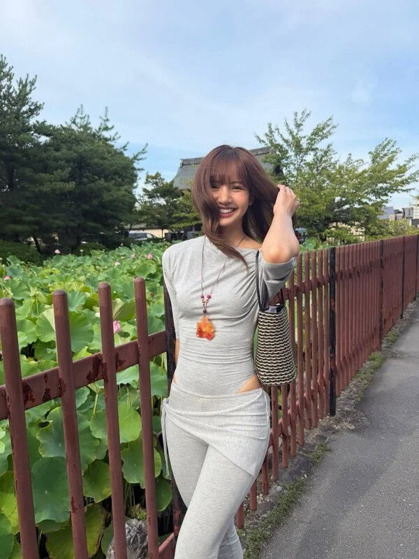 BLACKPINK's LISA shares glimpses of Kyoto trip wearing kimono and Louis Vuitton