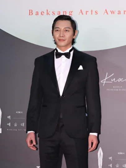 'Agent Kim Reactivated' Won Hyeon-jun and Lee Soojin to marry on the 4th - 9 years apart = Won…