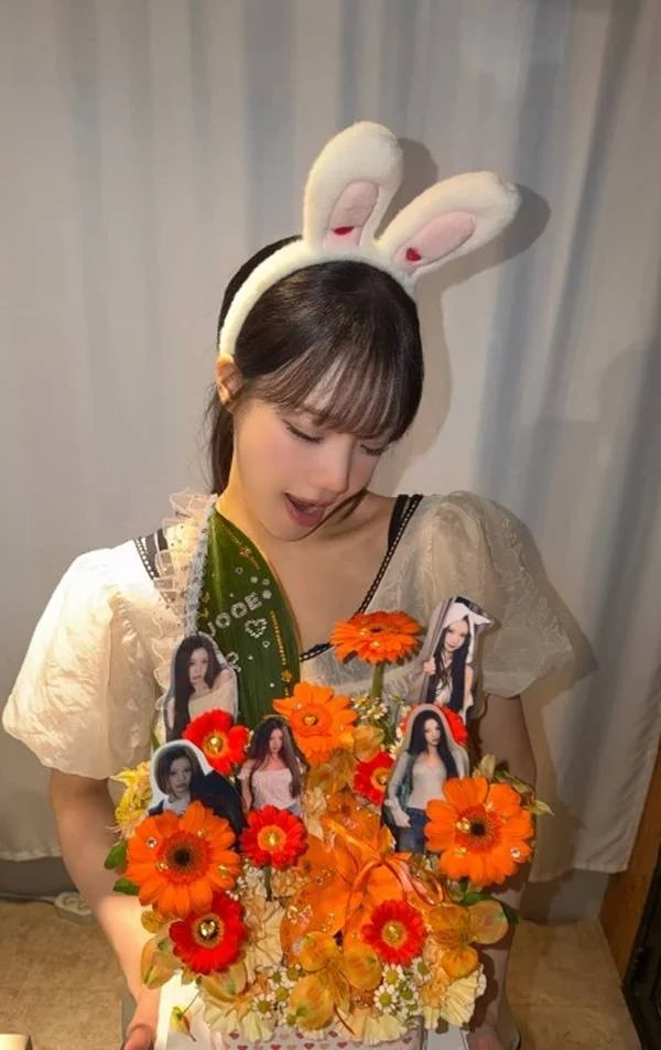 JooE (MOMOLAND) gây ấn tượng với vẻ ngoài trưởng thành sau khi hoàn thành vở nhạc kịch đầu tay