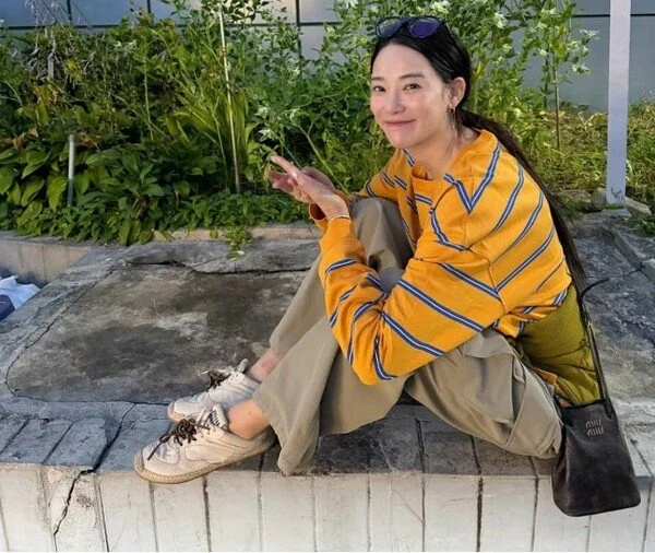 元・「オルチャン」イ・ジュヨン、39歳とは思えぬ美貌と遊び心溢れる日常を公開