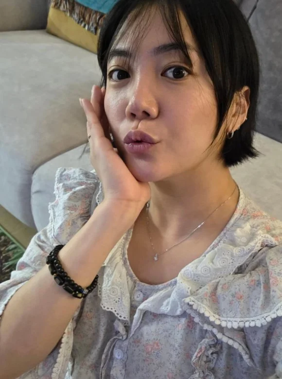 39-year-old Go Eun-ah considers having a child before marriage, reveals boyfriend also wants one