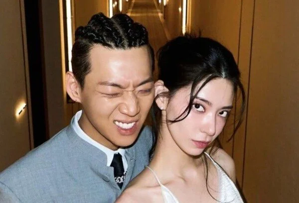 梁洪元出轨疑云陷入僵局:首位爆料者改口称“不确定是否出轨”并道歉