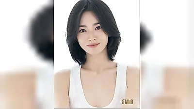 Actress Song Hye-kyo signs exclusive contract with STAND