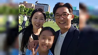 Ahn Jae-wook, Active MC in a Suit at His Daughter's Sports Day