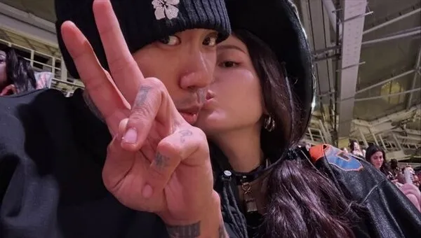 Lee Hi与Dok2恋爱成功,但本职工作表现如何?