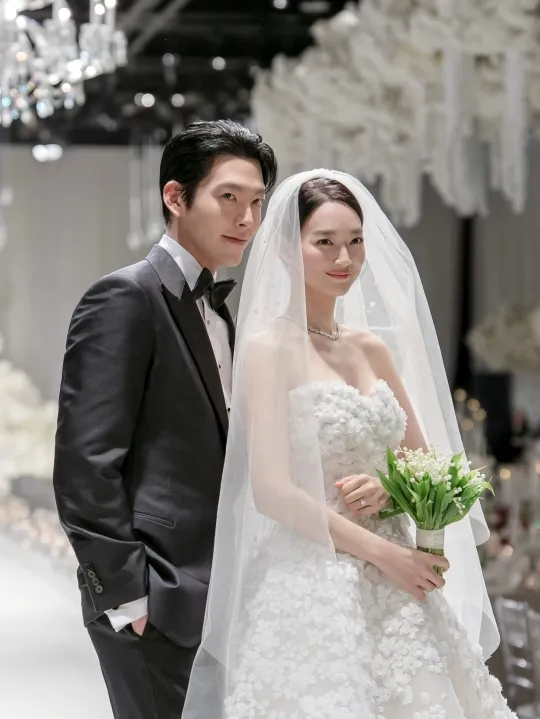 Shin Min-ah chia sẻ về tầm quan trọng của các mối quan hệ đối với sức khỏe