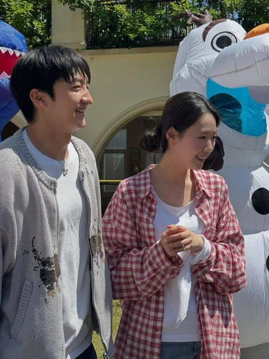 Ji Ye-eun chia sẻ về người yêu và những buổi lễ gia đình