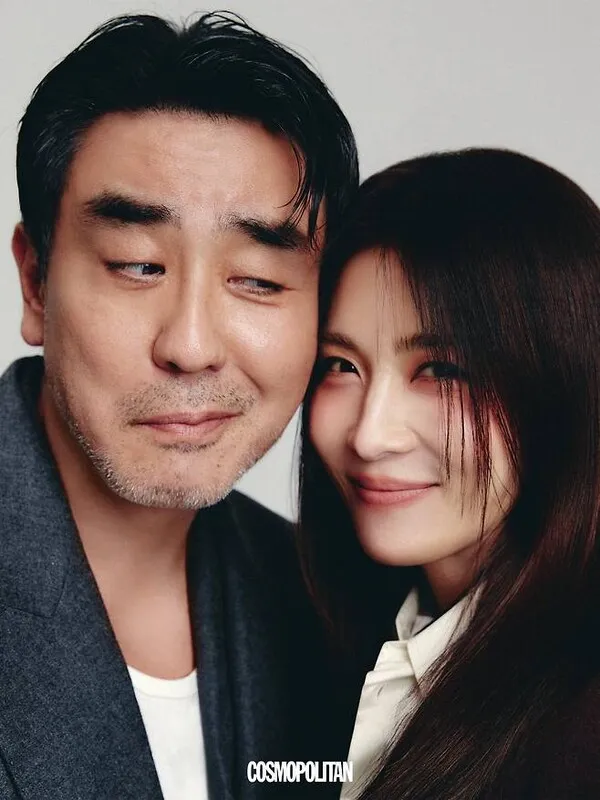 Ryu Seung-ryong và Ha Ji-won: Ánh mắt nồng cháy của một cặp đôi từng là vợ chồng trong 'Bi-kwang'